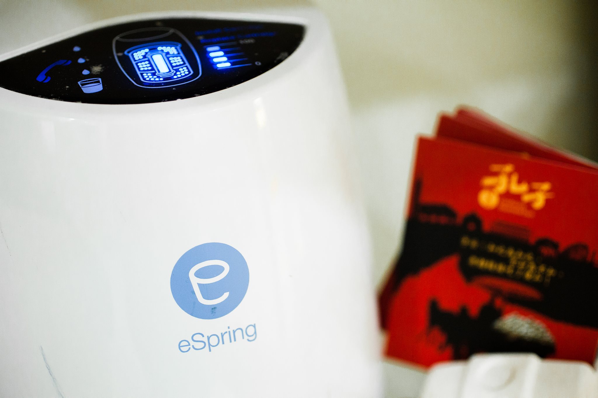 孔子饅頭製程中使用經過安利eSpring智能淨水器過濾的清純淨水,確保您吃到的是美味、純淨的食物!