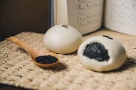 芝麻包 ⊕ 子路【香郁黑芝麻】